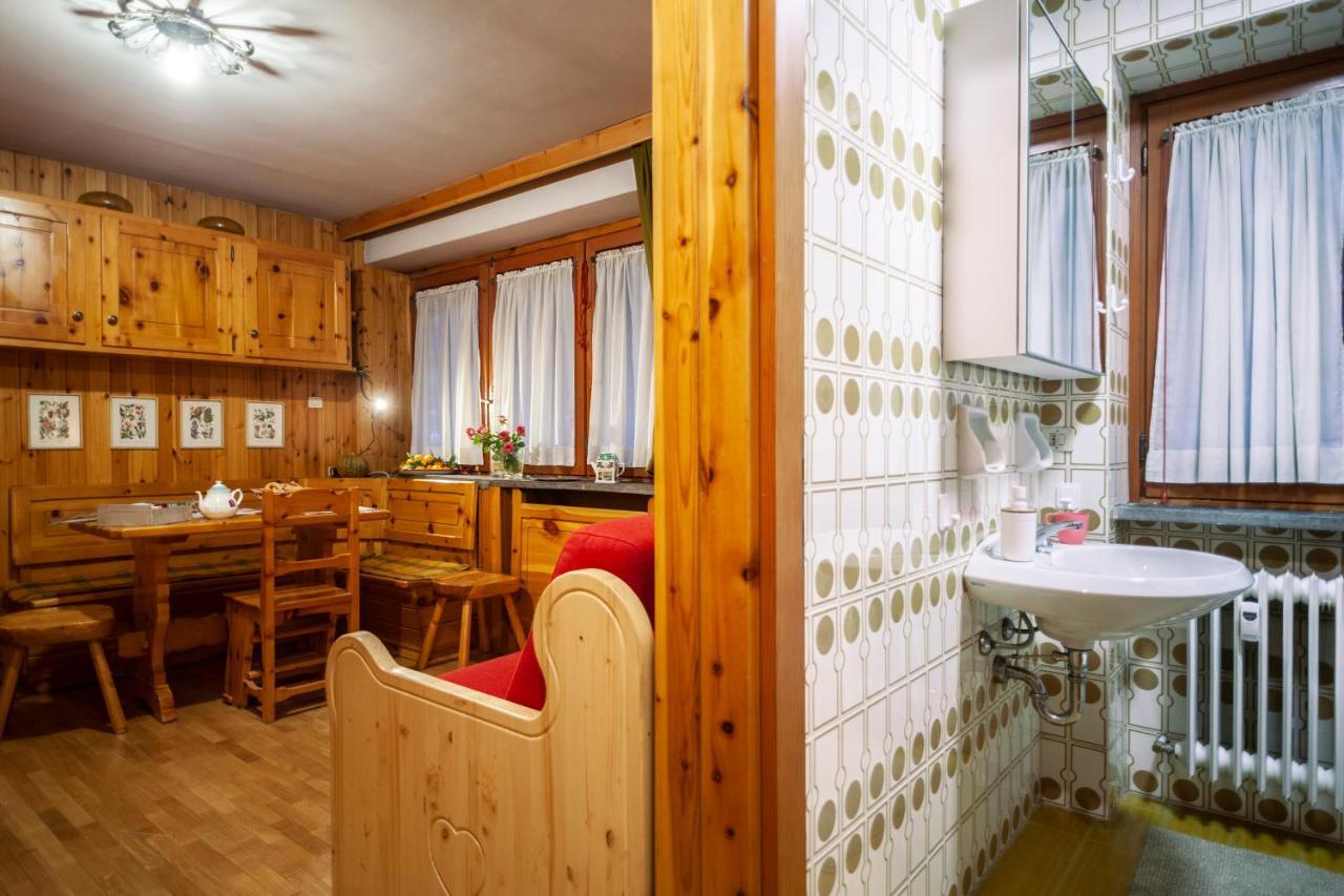 Casa-Chalet, In Centro A Courmayeur! Exterior photo